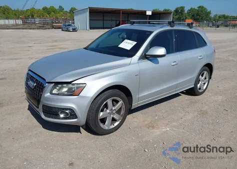 2011 Audi Q5 3.2 Premium Plus z USA, uszkodzony, nr VIN WA1DKAFP2BA049827